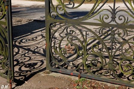 Detail grille Chateau1-c-Daniel Hess.jpg